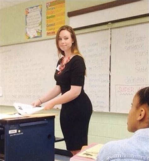 Im the MILF teacher: Heres how you can please hot older women